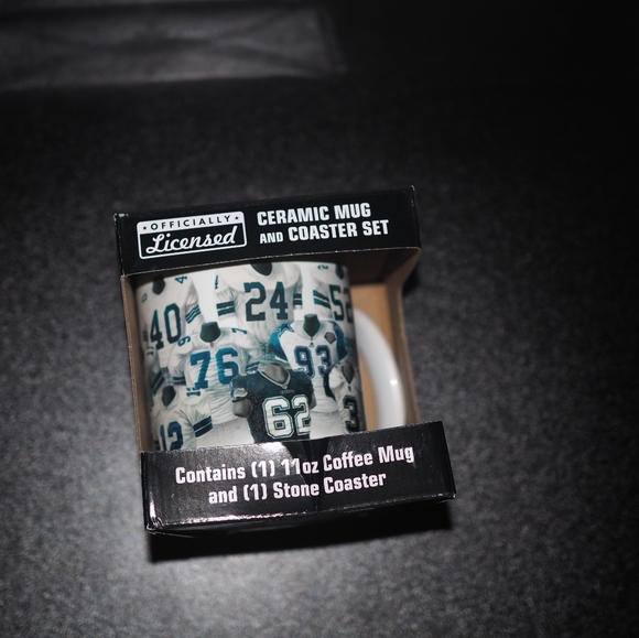 Boelter Brands ceramic mug and coaster set - Picture 3 of 7